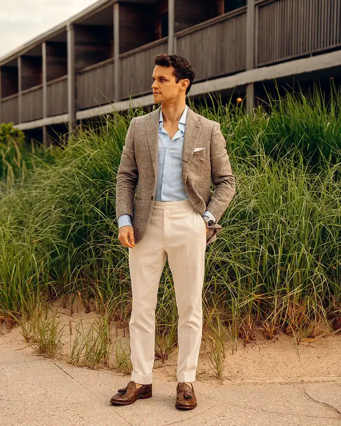Brown Soft-Tailored Linen Blazer - Defining Effortless Sophistication for Summer Days