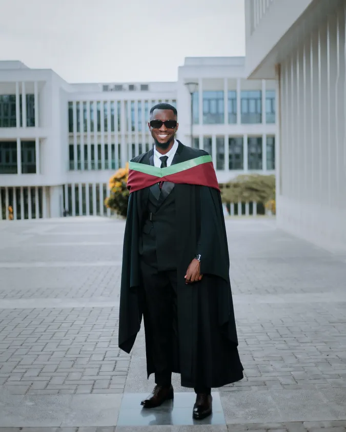 Classic Black Tailored Graduation Attire - Elevating Summer Academic Milestones