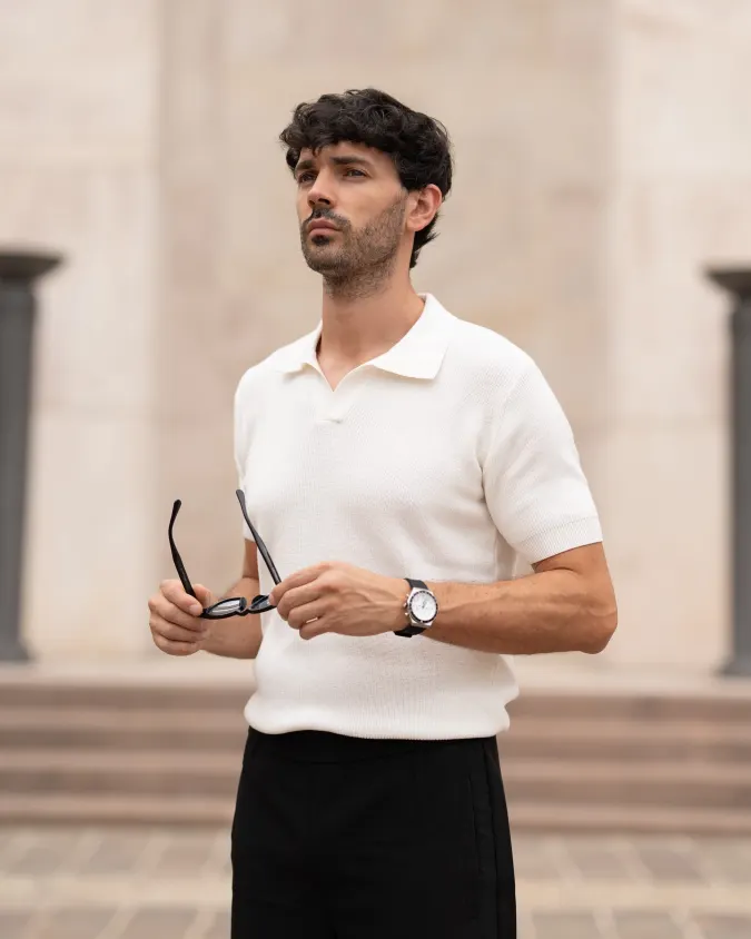 Clean Knitted Polo in Chalk & Black - Elevating City-Ready Style