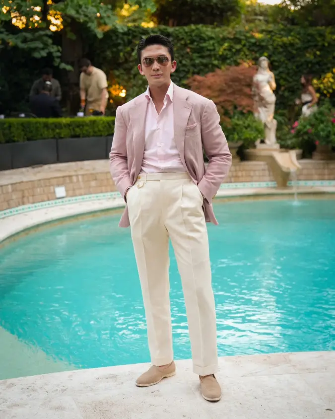 Dusty Pink Soft-Tailored Linen and High-Waisted Cream Trousers - Elevating Resort Wear for Summer Travel