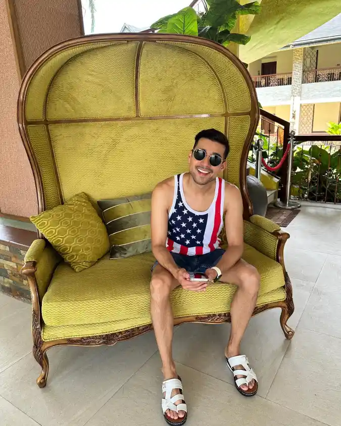 Flag-Graphic Tank - Casual Holiday Relaxation