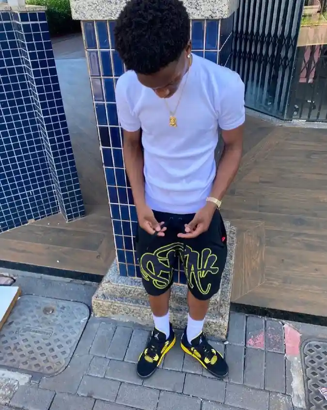 Neon Athleticism Meets Street Structure The New Summer Standard for Teens