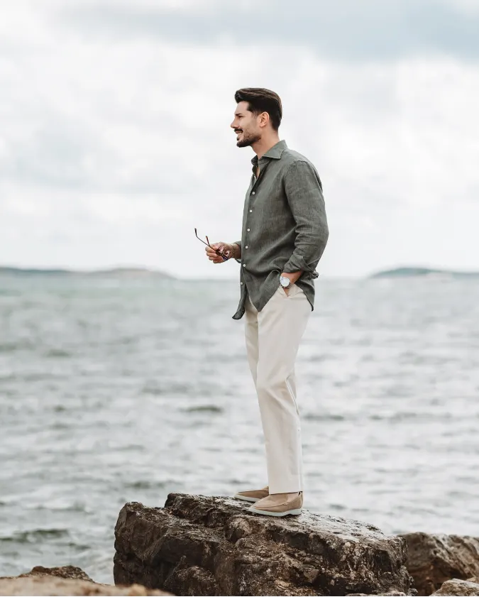 Olive Green Linen and Cream Straight-Leg Trousers - Mastering the Relaxed First Impression