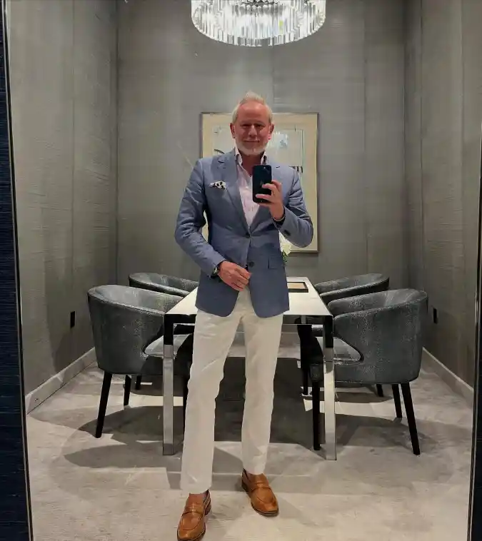 Steel Blue and White Linen Mix - Elevating Smart-Casual Travel