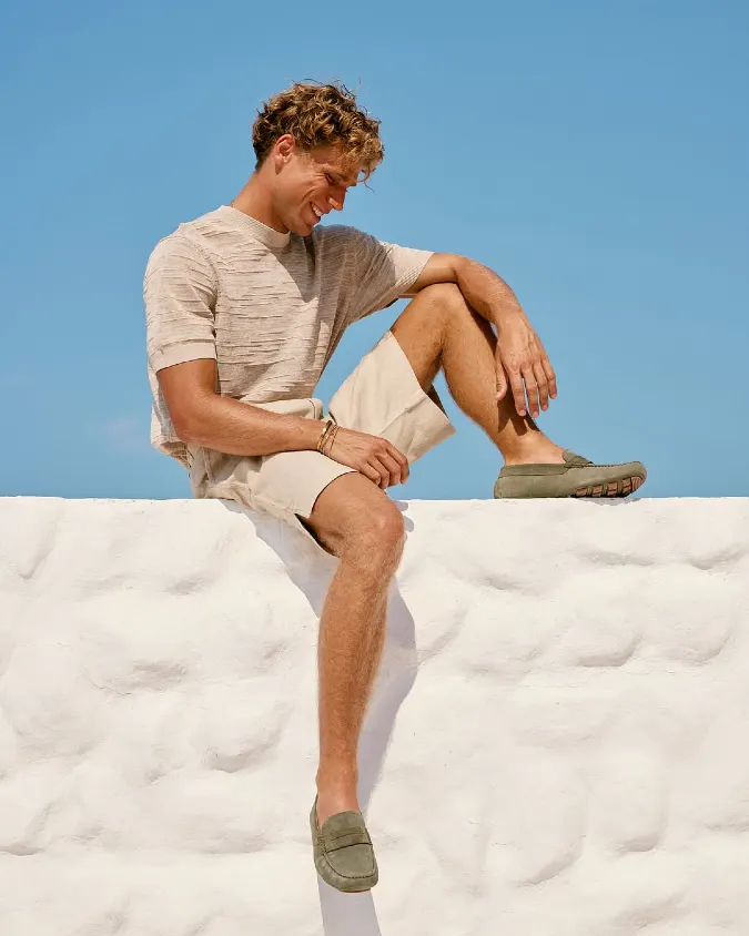 Textured Beige Relaxed Resort Wear - Elevating Coastal Style